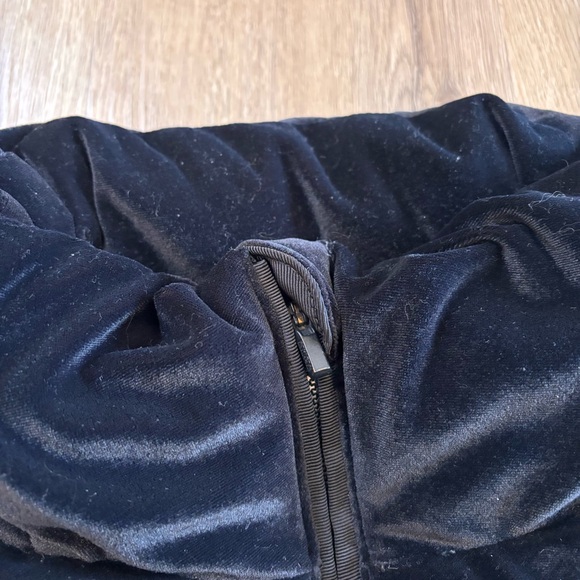 Athleta Women’s Lofty Velvet Goose Down Full Zip Puffer Vest Black S No Hood - Picture 5 of 9